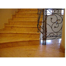 Лестница-60 Мраморная лестница из мрамора «Крема валенсия»