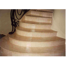 Лестница-67 Мраморная радиусная лестница из бежевого мрамора «Крема беллисимо»