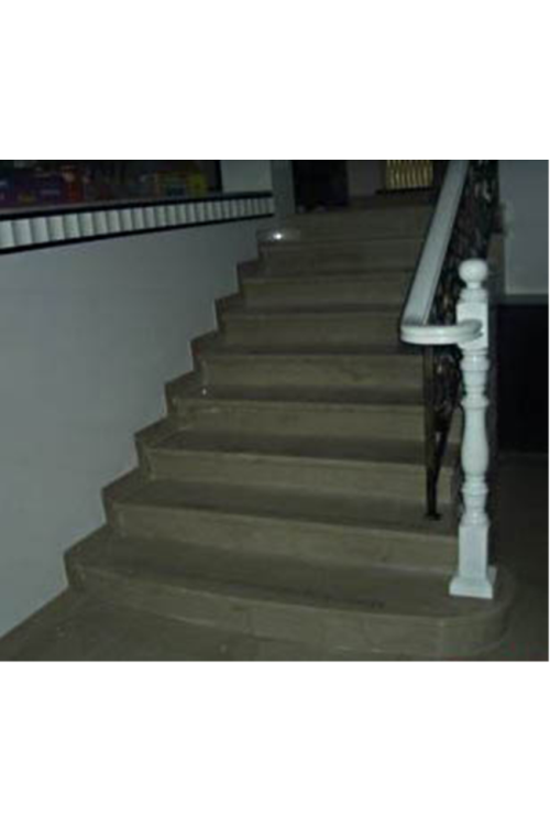 Лестница-95 Мраморная лестница из мрамора « Грей хурикане»